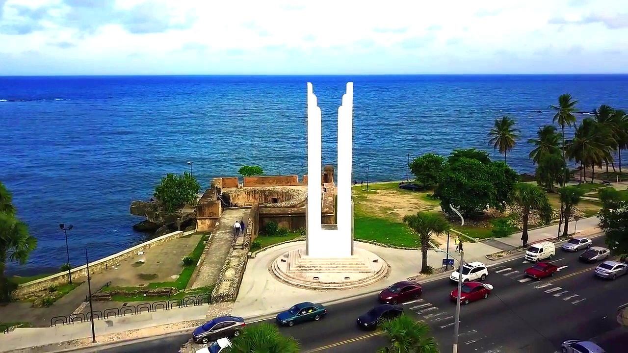 Obelisco Hembra